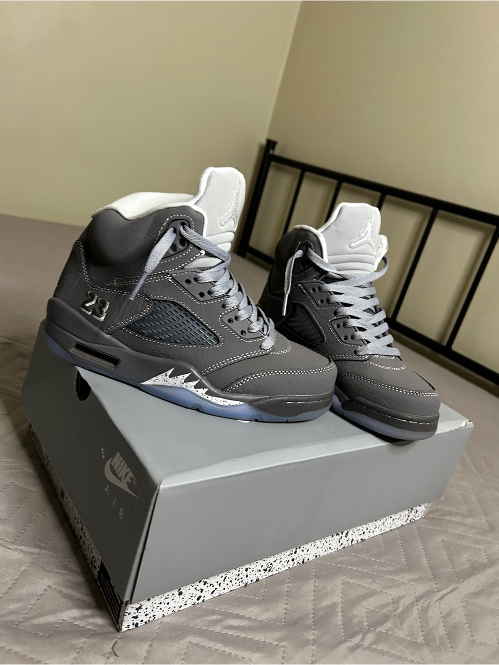 jordan 5 wolf greys 🐺 #comegetright #high quality